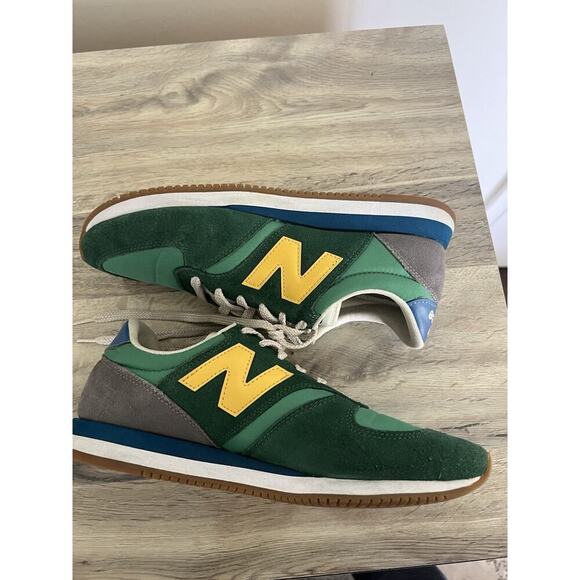 NEW BALANCE - 420GVD - GREEN YELLOW BLUE- SIZE 9.5 Lace up Sneakers EUC main image 9